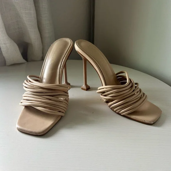 Zara Nude Strappy Heels - Picture 4 of 4